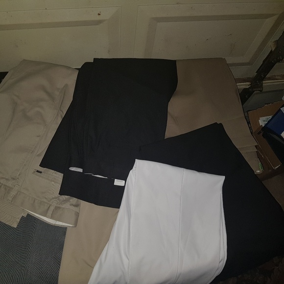 BUNDLE OF MEN'S DRESS PANTS SIZE 40 - Picture 5 of 8